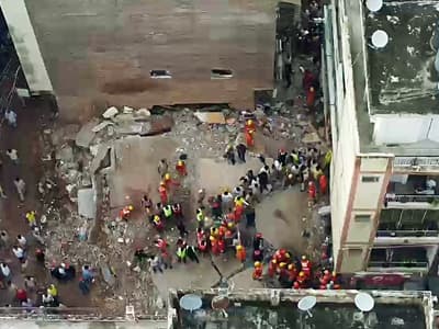 delhi hostel building collapses in satya niketan, rescue operations continue