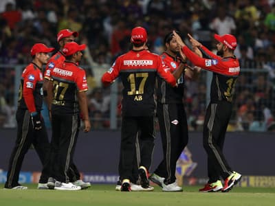 #IPLAuction2019: ಅಬ್ಬಾ..! ಕೊನೆಗೂ ಹರಾಜಾದ ಯುವರಾಜ್ ಸಿಂಗ್