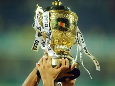 IPL Auction 2019 Highlights: Chakaravarthy, Unadkat costliest buys, Yuvraj bought by Mumbai for Rs 1 crore