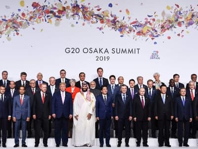 করোনাভাইরাস LIVE,  বিশ্ব অর্থনীতিকে চাঙ্গা করতে ৫ ট্রিলিয়ন মার্কিন ডলার দেবে জি-২০