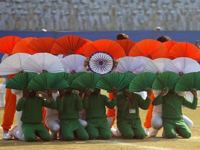 Live Republic Day- ৭১ তম প্রজাতন্ত্র দিবস পালনে দেশ, মোদী-মমতাদের শুভেচ্ছা বার্তা