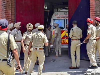 Coronavirus LIVE, লুধিয়ানায় সংক্রমণে মৃত্যু এসিপির, পুনায় আক্রান্ত চিকিৎসক