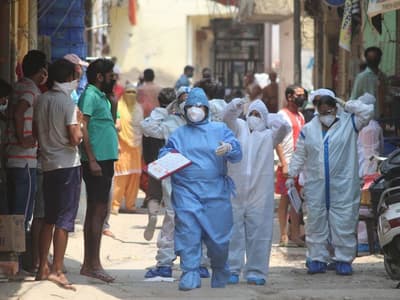 Coronavirus LIVE, দেশে আক্রান্তের সংখ্যা ৫৬ হাজার ছাড়াল, ভারতে মৃত্যুর হার সবচেয়ে কম দাবি স্বাস্থ্যমন্ত্রীর