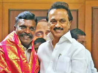 Tamil News live :  தம்பி உடையான் படைக்கு அஞ்சான்.. புகழ்ந்த முதல்வர் - நெகிழ்ந்த திருமா !