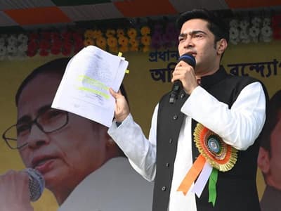 Election Live Update- 'বাইরের কেউ নাকি মমতাকে চান', উত্তরবঙ্গে থেকে প্রশ্ন করলেন অভিষেক