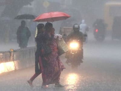 Tamil News Live Updates: 8 மாவட்டங்களில் அடுத்த 3 மணி நேரத்துக்கு மழை 