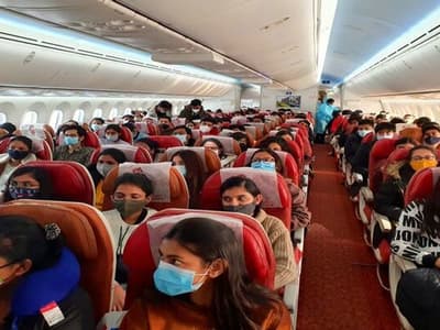Russia-Ukraine War-Live Updates: ২১৯ জন ভারতীয়কে উদ্ধার করে মুম্বইয়ে ফিরল এয়ার ইন্ডিয়ার বিমান