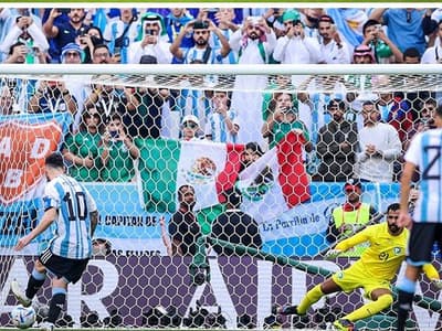 FIFA World Cup: सउदी ने अर्जेंटीना को हराया, ट्यूनिशिया-डेनमार्क व मेक्सिको-पोलैंड का ड्रा