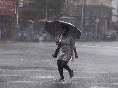 Malayalam News Highlights : മധ്യകേരളത്തിലും വടക്കൻ ജില്ലകളിലും ഇന്ന് വ്യാപക മഴക്ക് സാധ്യത