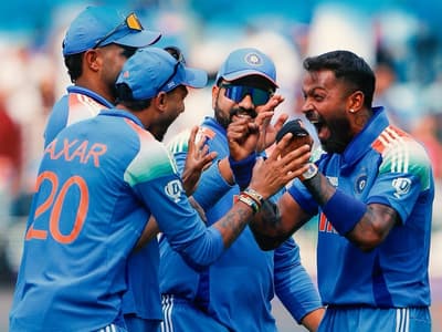 IND vs PAK Live ఛాంపియన్స్ ట్రోఫీ: పాకిస్తాన్ పై భారత్ గెలుపు.. కోహ్లీ సెంచరీ