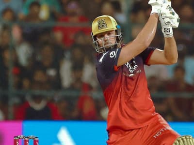 Tamil News Live today 18 April 2025: மழையால் மாறிய போட்டி; ஒரே ஓவரில் திருப்பத்தை ஏற்படுத்திய டிம் டேவிட் – 14 ஓவரில் ஆர்சிபி 95/9 ரன்கள்!