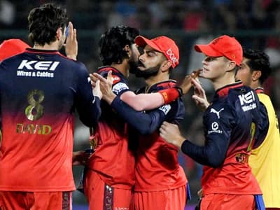 Telugu news live updates: RCB vs DC: ప్రతీకారం తీర్చుకున్న కోహ్లీ టీమ్.. ఢిల్లీ పై ఆర్సీబీ విక్టరీ  