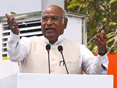 Karnataka News Live: 'ಆಪರೇಷನ್‌ ಸಿಂದೂರ್‌ ಸಣ್ಣ ಯುದ್ಧ ಅಷ್ಟೇ..' ಮತ್ತೊಮ್ಮೆ ವಿವಾದಿತ ಮಾತನಾಡಿದ ಮಲ್ಲಿಕಾರ್ಜುನ ಖರ್ಗೆ!