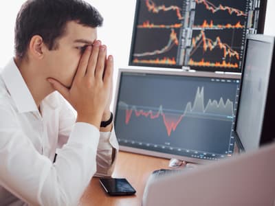 Stock market crash today