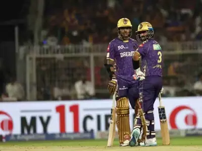 CSK vs KKR, IPL 2025 LIVE updates: Narine falls short of a fifty, KKR near 104-run chase