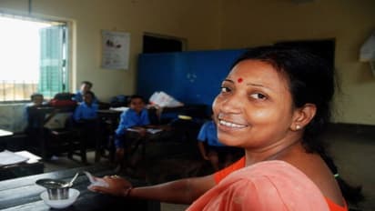 Primary school teachers of West bengal will get salary hike