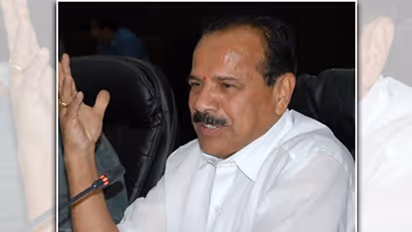 DV Sadananda Gowda