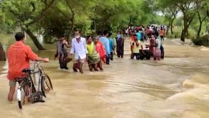 Many villages are flooded as DVC release water in Burdwan