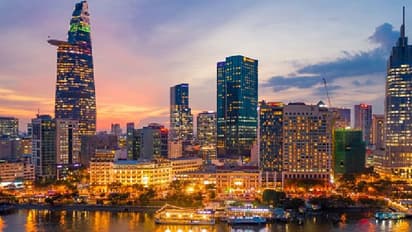 top 10 place around the world that will pay you to be there