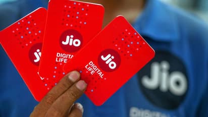 Jio 8th Anniversary