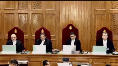 DY Chandrachud remembers his father and mother in his farewell speech at an event  sc Bar Association bsm