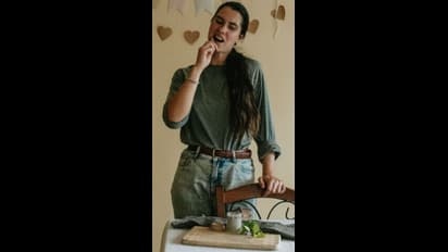 DIY fluoride-free tooth powder