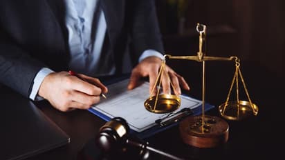 Lawyer sends contempt of court notice to CM Mamata Banerjee for those  comment on ssc case