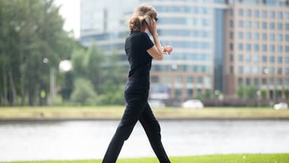 Summer-Walking-Mistakes-To-Avoid