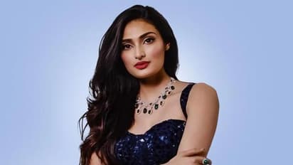 bollywood flop star kids uday chopra esha deol to athiya shetty