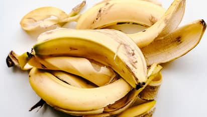 banana peel health benefits