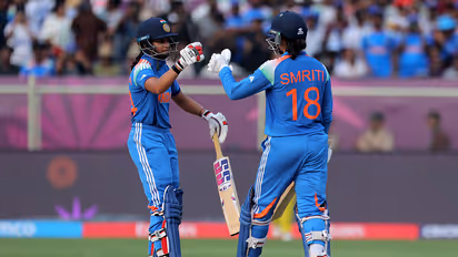 India looking good against new zealand