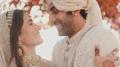 Alia Ranbir 1st wedding anniversary