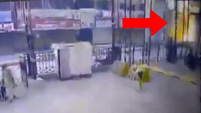 Gunmen attack Pakistan paramilitary force headquarters