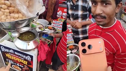 Golgappa Seller Using iPhone 17 Pro Max Stuns Food Vlogger