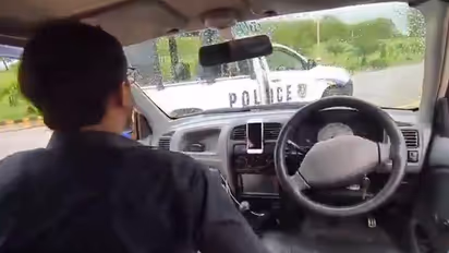 Caught On Camera: Pakistan’s ‘Self-Driving’ Car Crashes Into Police Van During Demo (WATCH VIDEO)