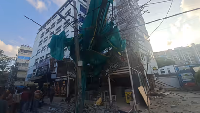 bangalore building centering collapse