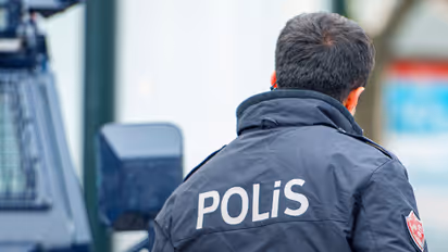 Turkish-German tourist mother and children die in Istanbul, 11 detained