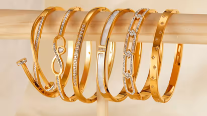 1 Gram Gold Plated Bracelet Low Budget for Office Women