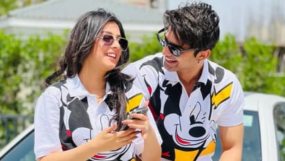 Abhishek Kumar Isha Malviya