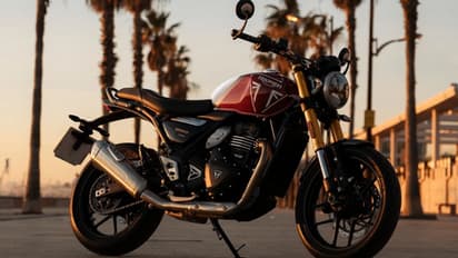 Triumph Thruxton 400