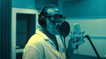 Odum Kuthira Chaadum Kuthira Thookiyirikkum song lal fahadh faasil