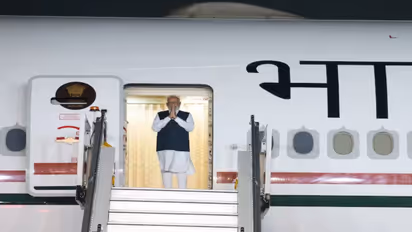 टोक्यो पहुंचे पीएम मोदी