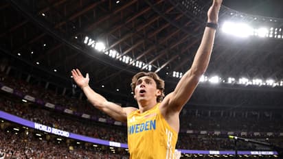 Armand Duplantis Pole Vault