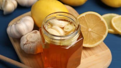 who should avoid eating garlic dipped in honey 