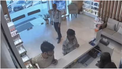 salon theft CCTV footage