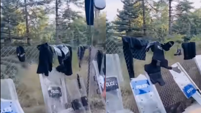 Pakistani Army Mocked in PoK