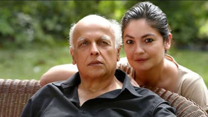 Pooja bhatt mahesh bhatt