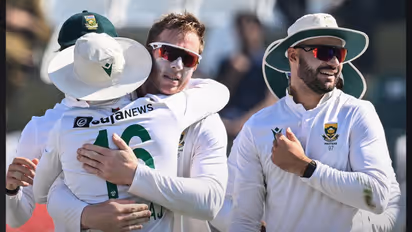 South Arica beat Pakistan