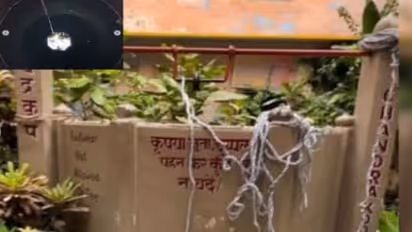 Mysterious Well in Varanasi