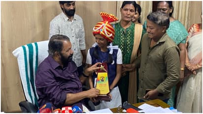 Panchami returned gold chain 